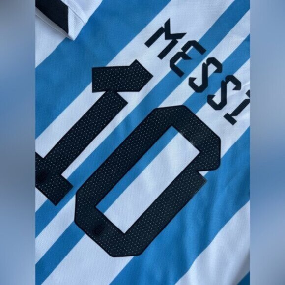 2022/23 Argentina kids soccer jersey youth Messi - Picture 6 of 11